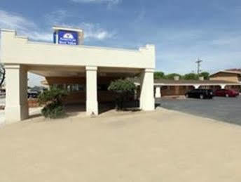 Executive Plus Inn And Suites Elk City Εξωτερικό φωτογραφία